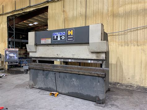 We suggest all users and operators to read this press brake operation manual carefully before using this press brake machine. . Haco press brake user manual